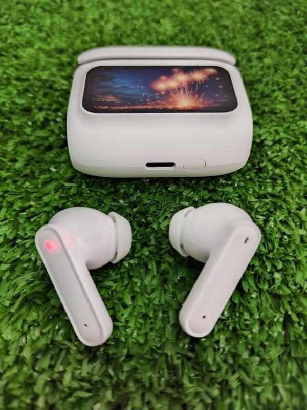 WhatsApp Image 2025-10-08 at 12.42.22 PM Audífonos bluetooth inalámbricos A20