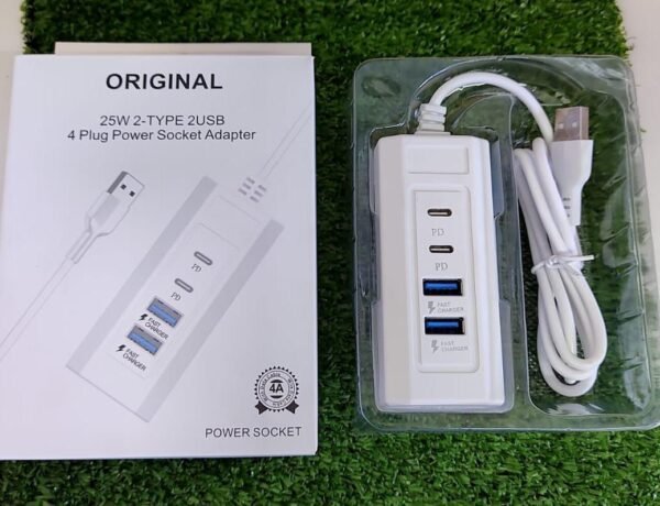 Regleta USB con 4 puertos tipo USB y C