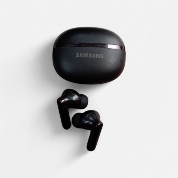 Audífonos inalámbricos  Galaxy Buds 5 PRO