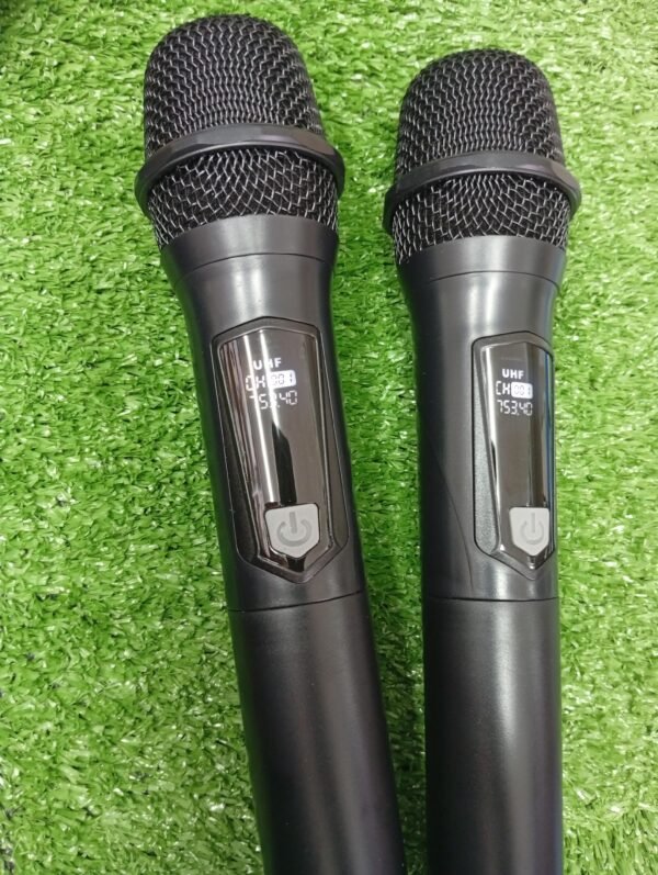 Micrófono inalámbrico recargable de mano