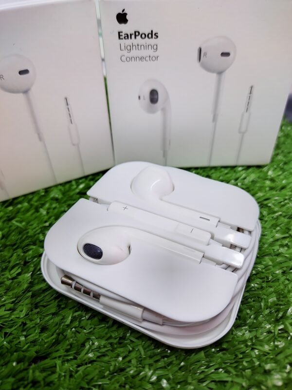 Audífonos EarPods Headphone Plug