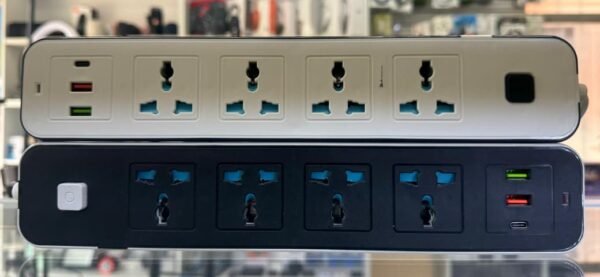 Regleta eléctrica de 4 puertos + 2 USB y 1 tipo-C