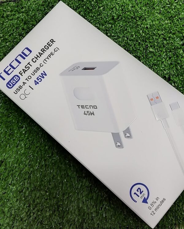 Cargador Tecno de 45w carga rápida