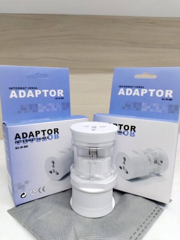 Adaptador 3 en 1 Internacional